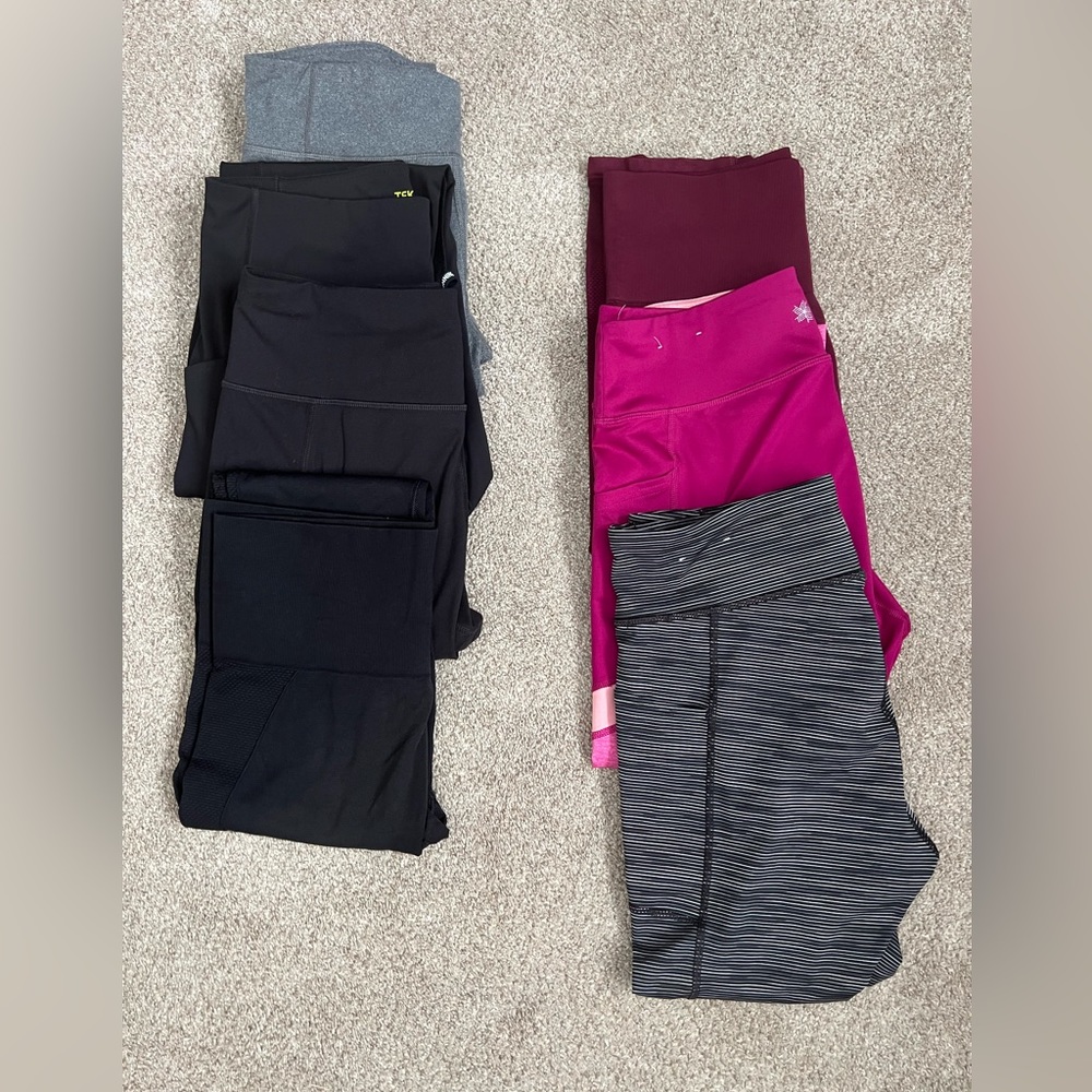 Tek Gear Legging Lot (7 pairs) size Large